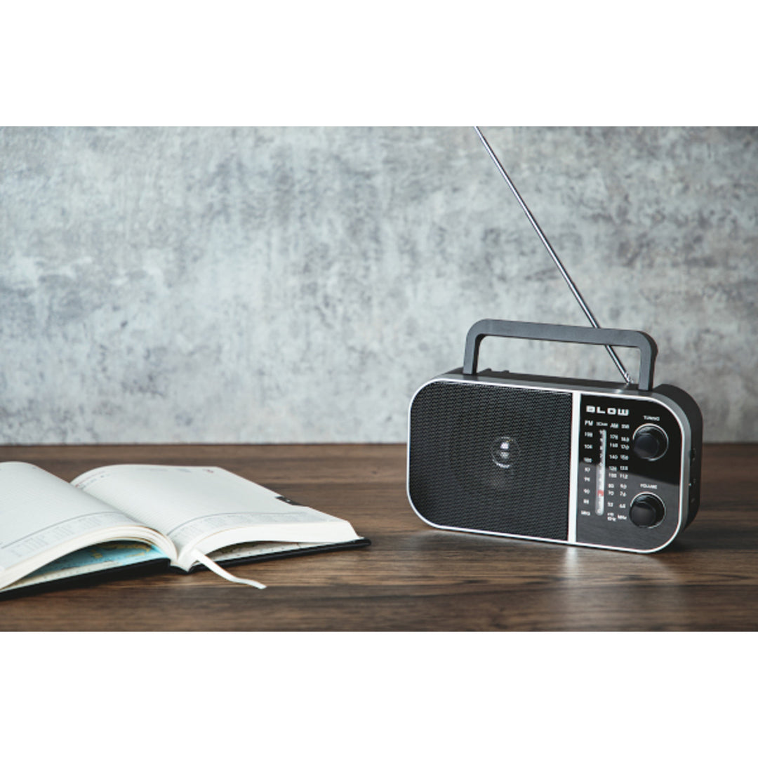 Radio analogic portabil AM/FM RA6 alimentat de la baterie și de la rețea Blow