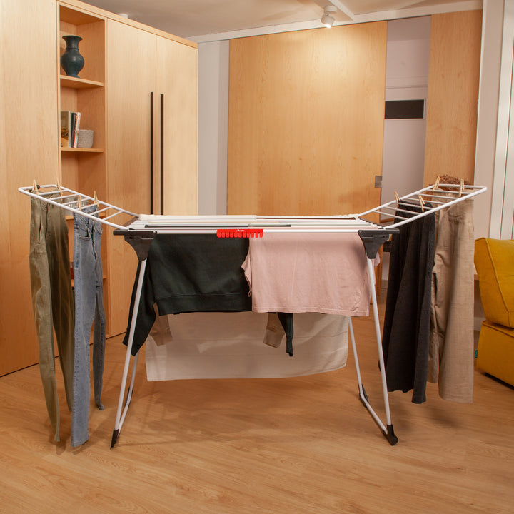 Uscător de rufe vertical Vileda King cu bare groase din aluminiu