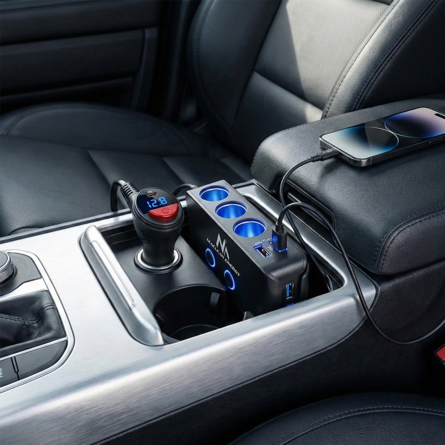 Maclean MCE218 Distributore Presa Accendisigari Auto A 3 Vie Con 4 USB (QC 3.0 E PD 18W), Voltmetro LED, Interruttori Singoli, Max 120W