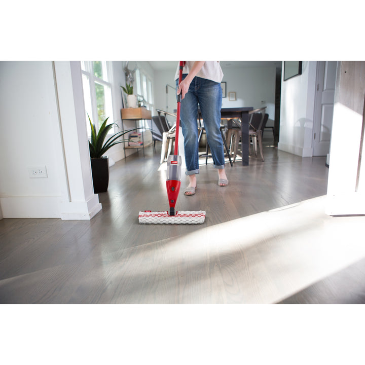 Sistem de spălare din microfibră, cu pulverizator integrat, capacitate XL 750 ml Vileda Spray & Clean