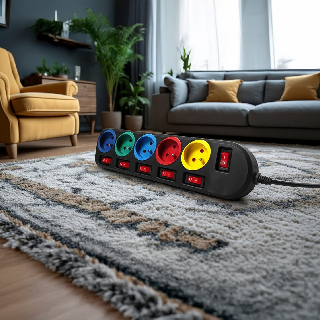 Cablu prelungitor 5 prize cu comutatoare Maclean Energy MCE204M 250VAC / 10A 1,5m, multicolor