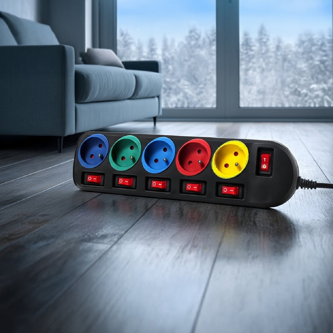 Cablu prelungitor 5 prize cu comutatoare Maclean Energy MCE204M 250VAC / 10A 1,5m, multicolor