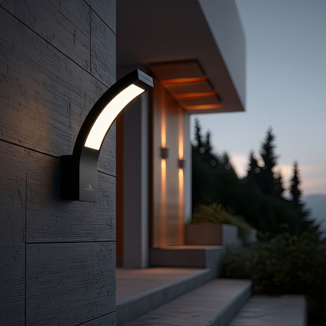Lampa de perete cu LED-uri MCE343 B 800lm 10W IP54 Maclean Energy negru, alb natural (4000K)