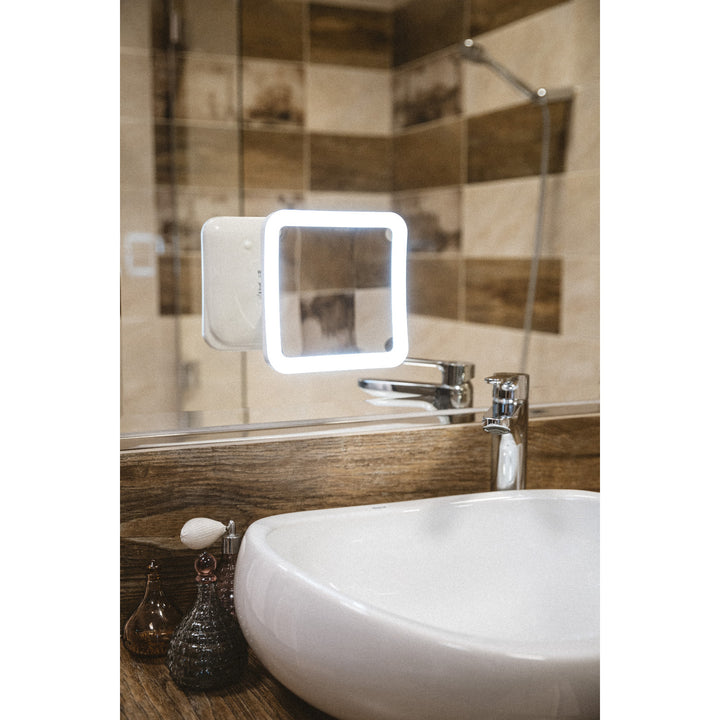 Oglindă de baie, pivotantă, cu iluminare LED CR 2169