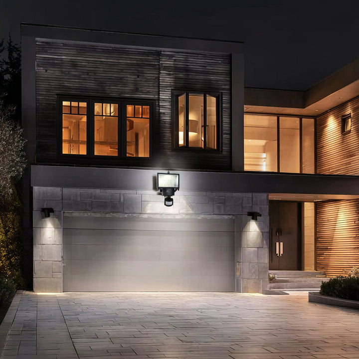 Proiector solar cu senzor de amurg si mișcare, LED, Maclean Energy IP44, 6W, 360lm, 6000K alb rece, baterie reîncărcabilă Li-ion 2400 mAh, 5.5V DC MCE442