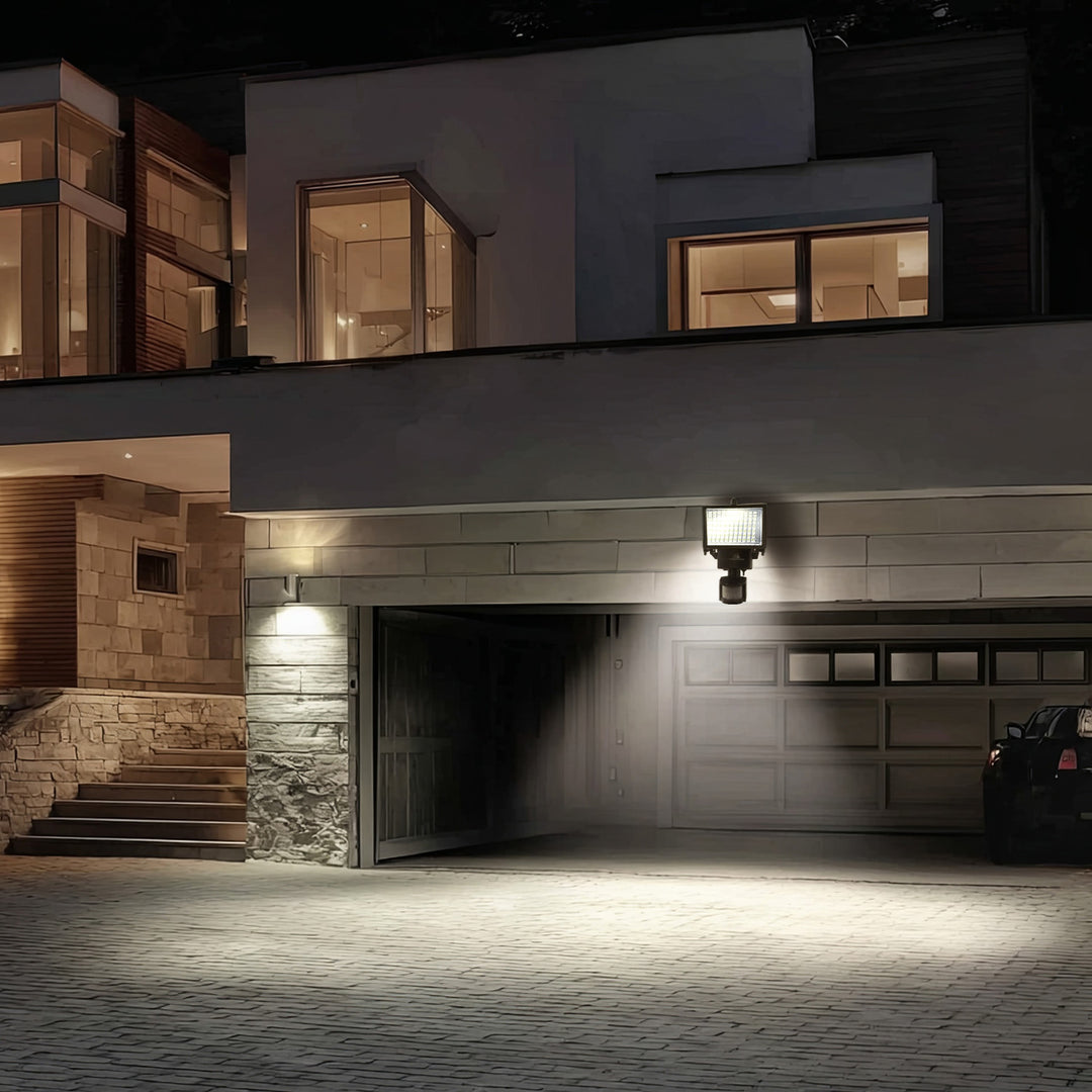 Proiector solar cu senzor de amurg si mișcare, LED, Maclean Energy IP44, 6W, 360lm, 6000K alb rece, baterie reîncărcabilă Li-ion 2400 mAh, 5.5V DC MCE442