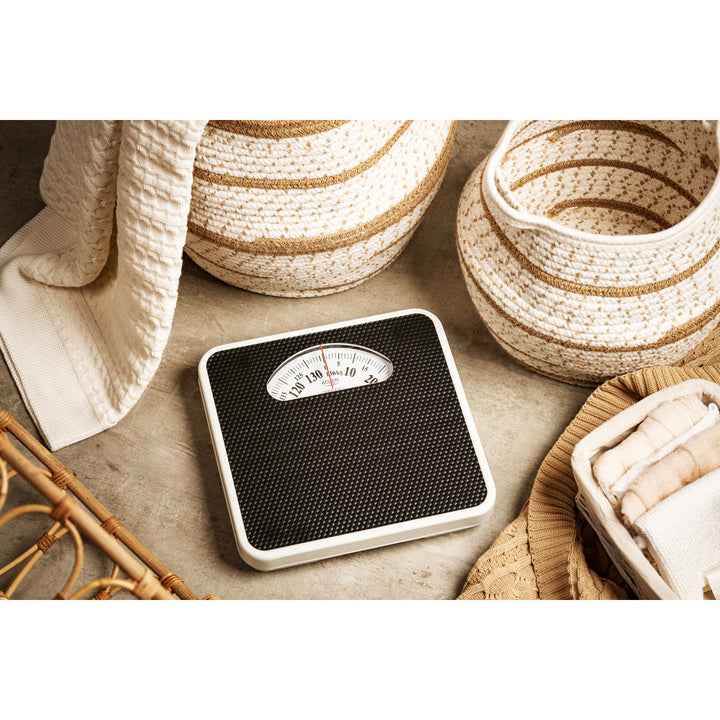 Cântar mecanic pentru baie Adler AD 8179 capacitate 136 kg