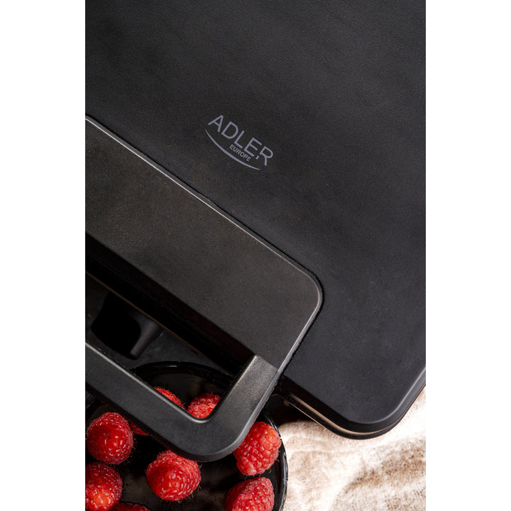 Aparat de făcut vafe Adler, pentru 4 vafe, control al temperaturii, 1800 W, AD 3049