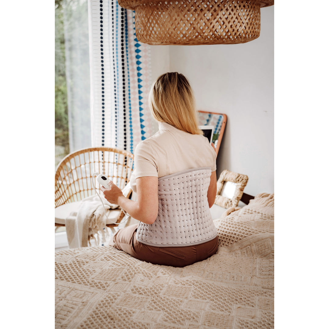 Curea de încălzire lombară Adler, 4 setări de temperatură, putere 100W, telecomandă LCD, AD 7437