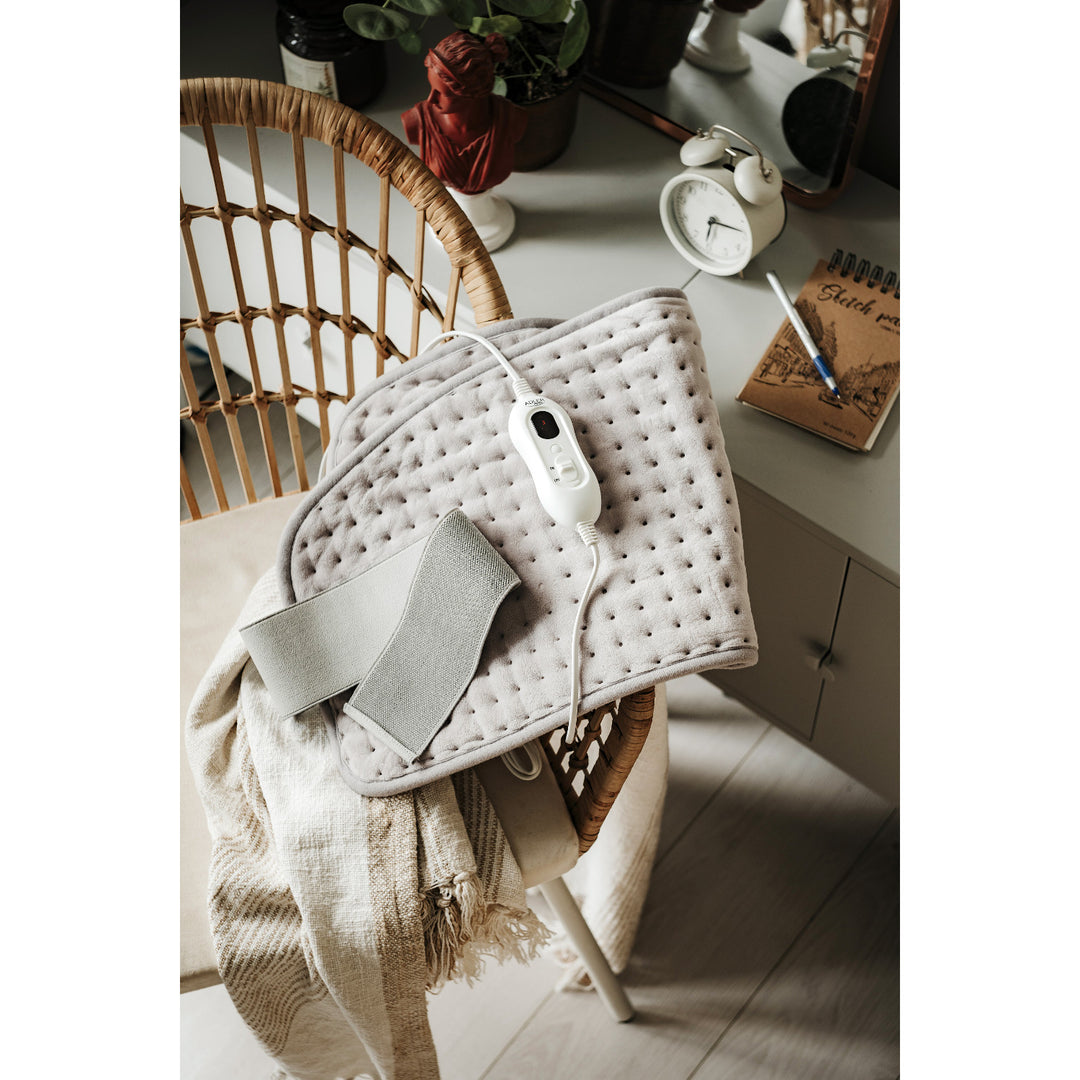 Curea de încălzire lombară Adler, 4 setări de temperatură, putere 100W, telecomandă LCD, AD 7437