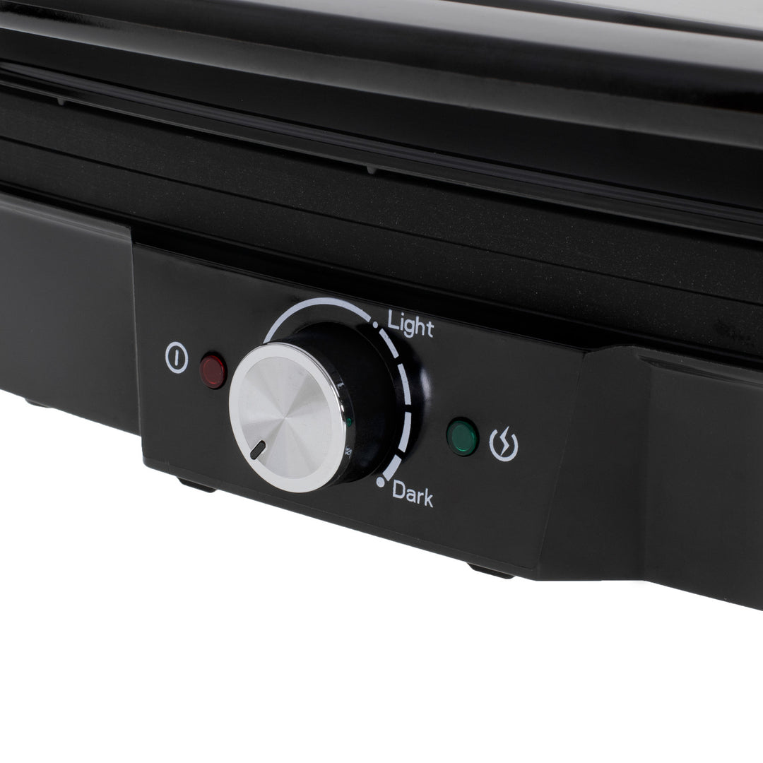 Grătar electric Camry, suprafață mare 28x23cm, control al temperaturii, putere maximă 2500W, CR 3053