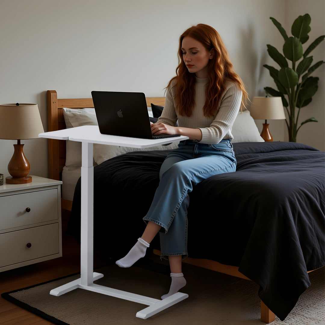 Suport mobil pentru birou/laptop Maclean, alb, înălțime reglabilă 76-109cm, max. 30kg , MC-120 W