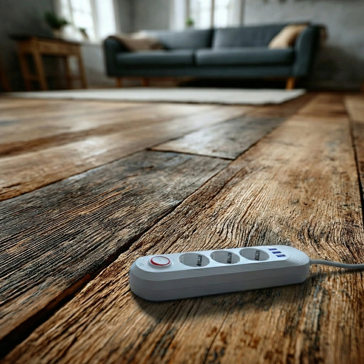 Furtun de alimentare Maclean, cablu prelungitor cu 3 prize + 3xUSB, 110-240V AC 50/60Hz, 2.1A max 2500W, 1.5m, alb, MCE394 W