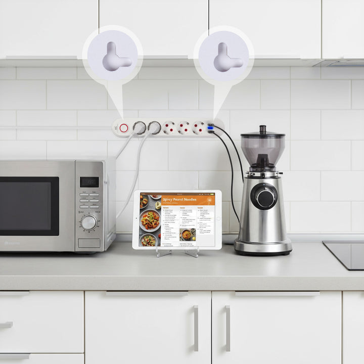 Bandă de alimentare Maclean, cablu prelungitor cu 5 prize + 3xUSB, 110-240V AC 50/60Hz, 2.1A max 2500W, 1.5m, alb, MCE395 W