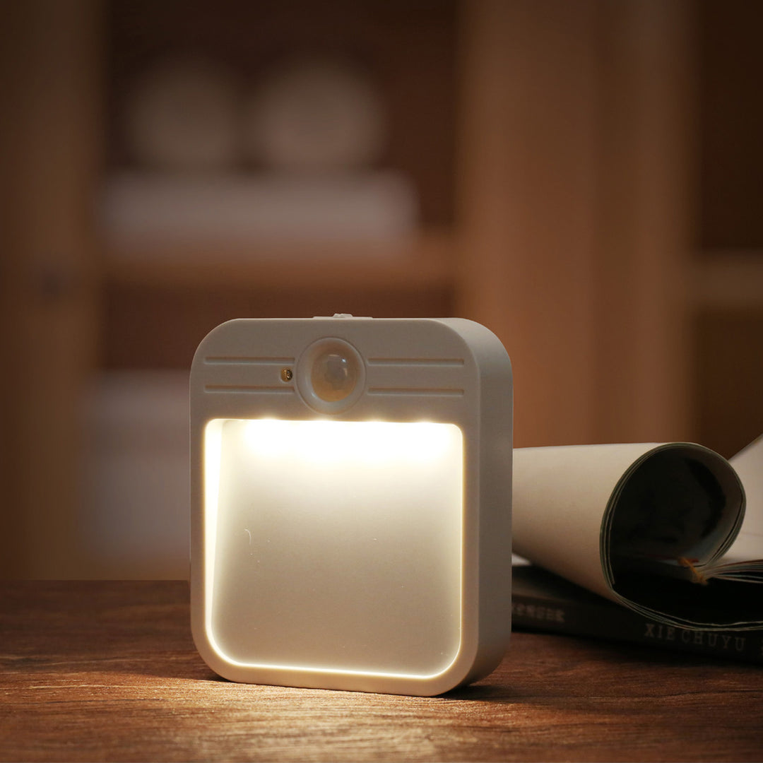 Maclean Lumină LED pentru scări, cu detector de mișcare, temp. 4000K, 3.7V/500mAh, 4 LED-uri, rază de acțiune 3-4m, MCE236, 4 bucăți