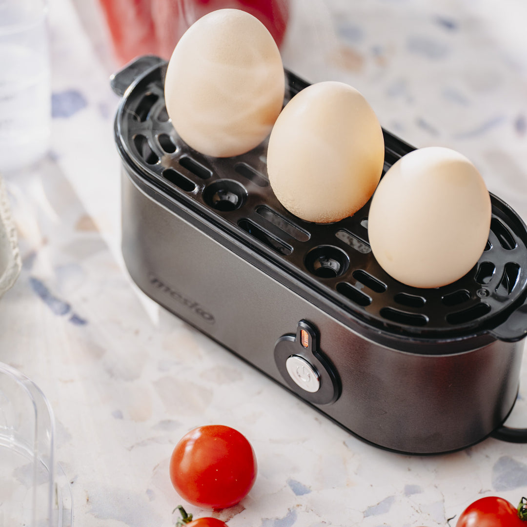 Fierbător de ouă Mesko pentru 3 ouă, putere 210W, etapă de gătit selectabilă, indicator luminos, MS 4485
