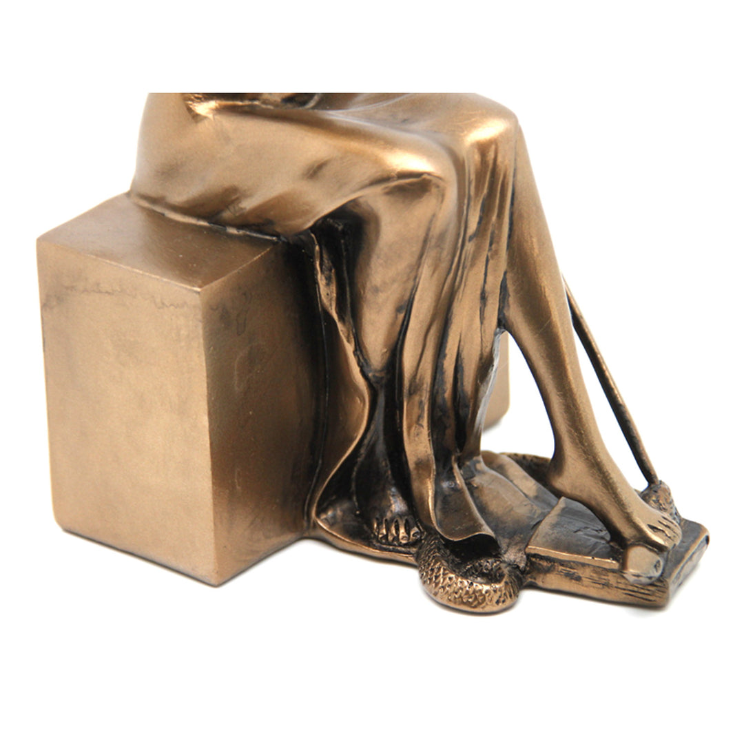 Figurine cu Themis cu solzi și sabie, suporturi de carte, Regina Isabel, 2 bucăți