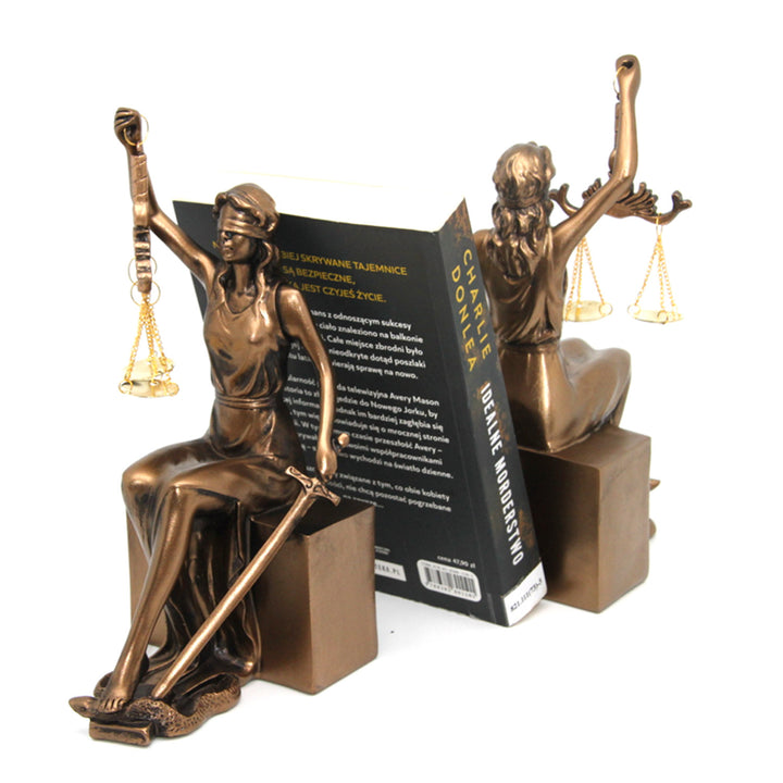 Figurine cu Themis cu solzi și sabie, suporturi de carte, Regina Isabel, 2 bucăți