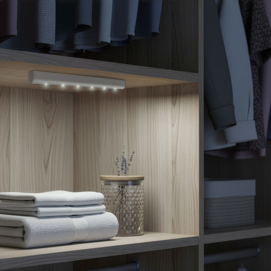 Lampă de bucătărie Maclean 6LED sub dulap, alungită, cu senzor de mișcare, 5xAA, MCE123 + 5x AAA baterie alcalină Varta Industrial