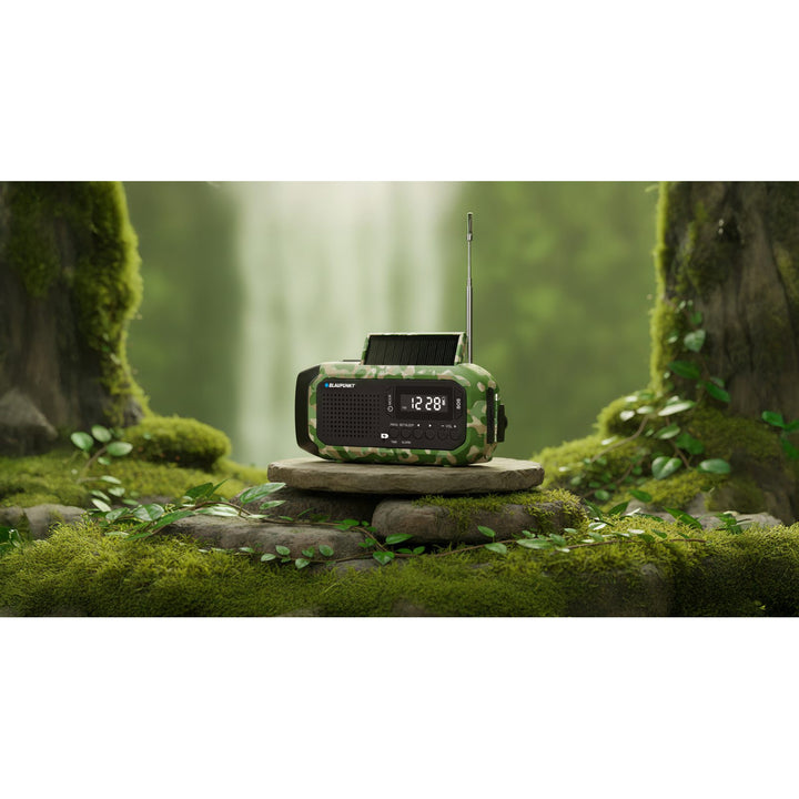 Radio FM de urgență Blaupunkt, lanternă LED, lumină de citit, sistem triplu de încărcare, alarmă SOS, ER20GC