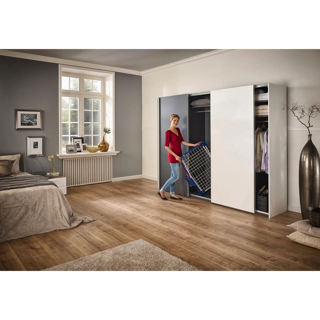 Uscător Leifheit Pegasus 180 Solid Plus, lungime linie 18 m, picioare paralele stabile, rezistent la intemperii, 2 cleme pentru rufe, 81510