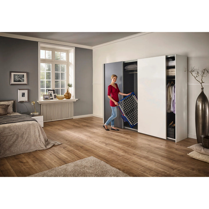 Uscător Leifheit Pegasus 180 Solid Plus, lungime linie 18 m, picioare paralele stabile, rezistent la intemperii, 2 cleme pentru rufe, 81510