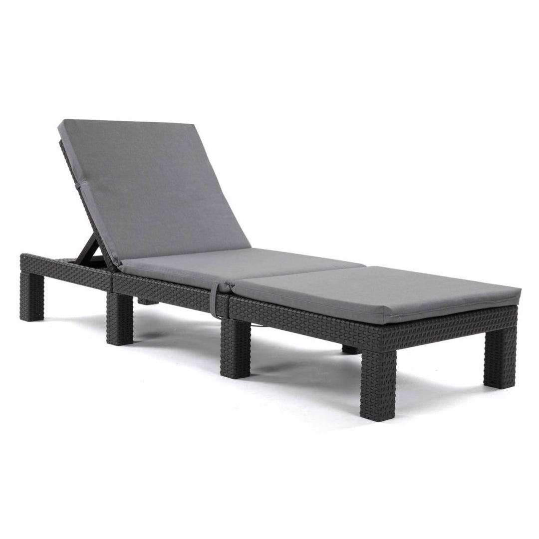 Pernă pentru șezlong Daytona, culoare gri, țesătură S-550 Melange, dimensiuni 192x64 cm, fixare cu curea elastică, impermeabilă, Melange S-23