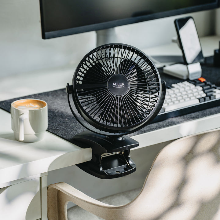 Ventilator de birou cu clemă, alimentat cu baterie, 15,5 cm, rotire la 360°, USB-C, Adler