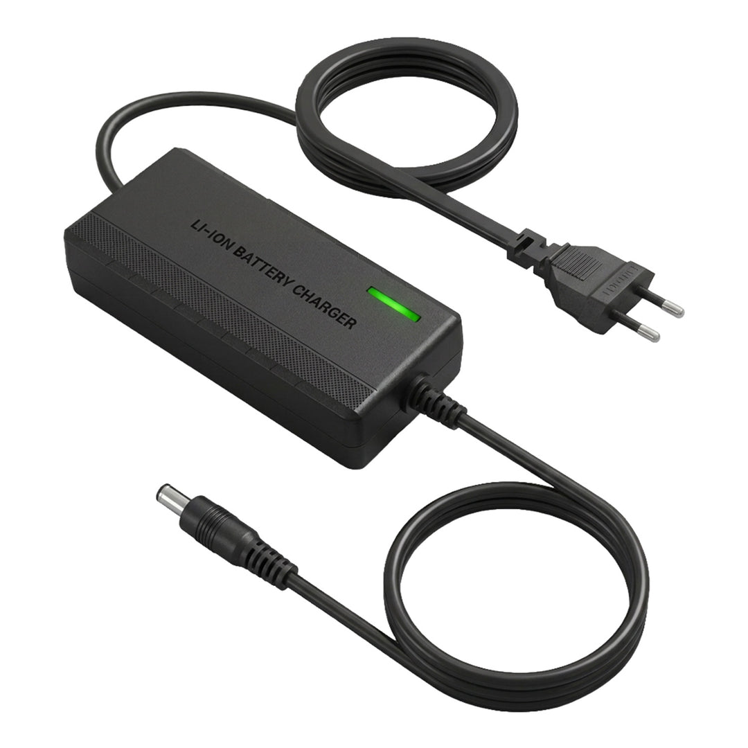 Încărcător universal / Adaptor de alimentare Maclean Energy, pentru trotinete electrice, 42 V c.c., 2 A, max. 85 W, încărcare rapidă, 6 prize, MCE667