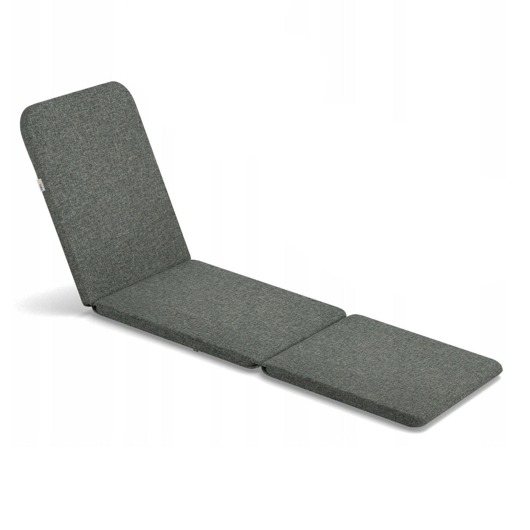 Pernă pentru șezlong Jaipur, culoare gri închis, țesătură S-550, dimensiuni 190x60 cm, două sisteme de fixare, impermeabilă, se poate spăla în întregime, Jaipur Melange S-02A