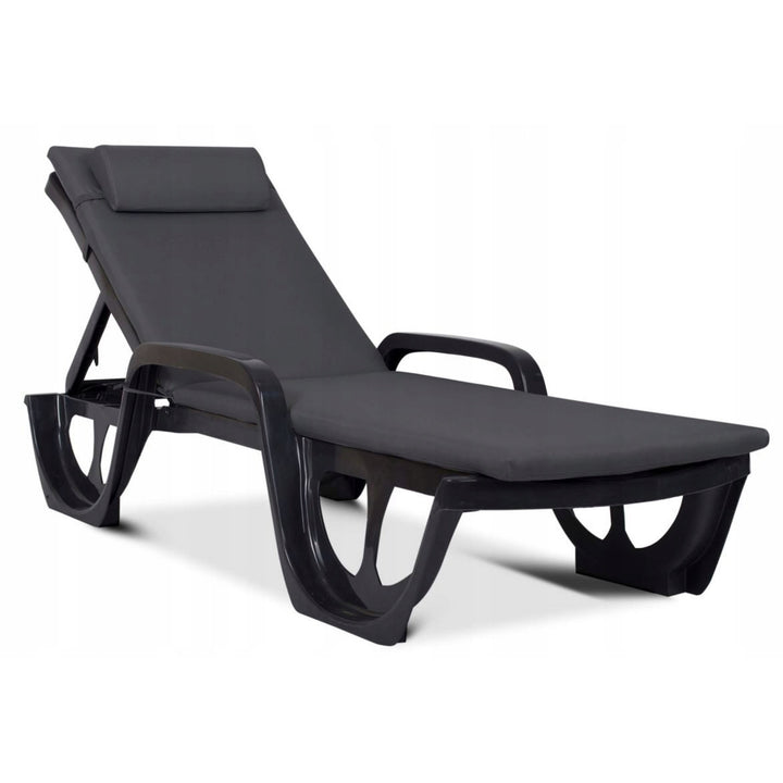 Pernă pentru șezlong Madera, culoare gri închis, țesătură S-500, dimensiuni 190x55 cm, fixare cu curea elastică, impermeabilă, Madera S-49