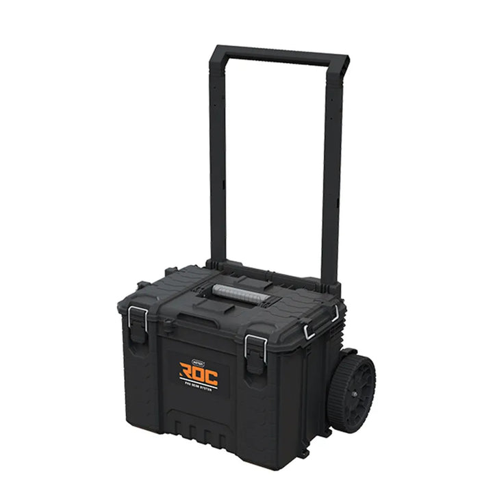 Set de 3 cutii de scule Keter ROC Pro Gear 2.0, capacitate totală de 110 L, protecție IP65, mâner telescopic detașabil, posibilitate de încuiere cu lacăt, 256982