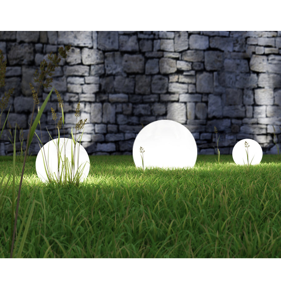 Lampa solară de grădină cu picior GB168 – sferă 30x30x63 cm, LED alb