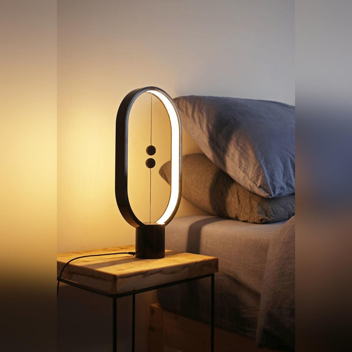 Designnest Balance Lamp - Lampă de masă - Lampă de birou - Oval - Lampă de birou și lampă de noapte - Mare - Negru