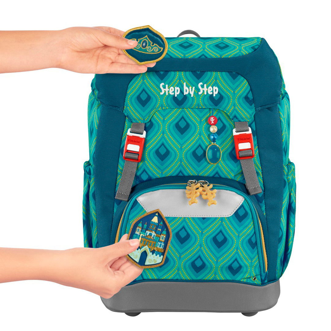 Set ghiozdan cu 4 accesorii Step by Step Magic Castle, 28 x 41 x 20 cm, 22 L, verde
